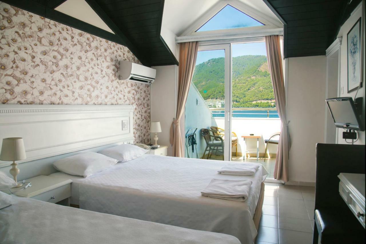 Hotel Chateau de Ville Marmaris Extérieur photo