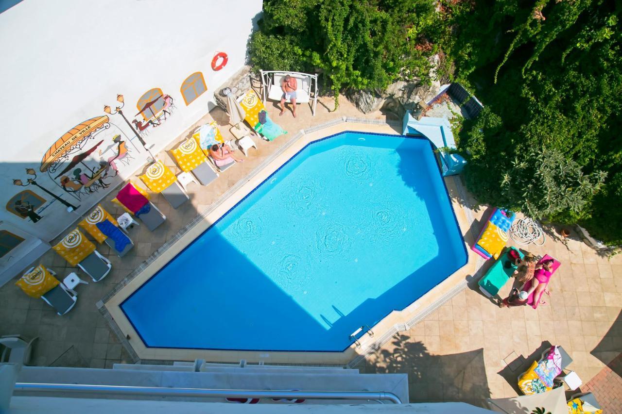 Hotel Chateau de Ville Marmaris Extérieur photo