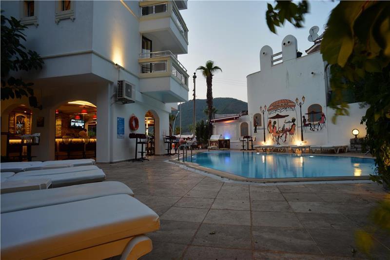 Hotel Chateau de Ville Marmaris Extérieur photo