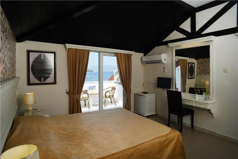 Hotel Chateau de Ville Marmaris Extérieur photo
